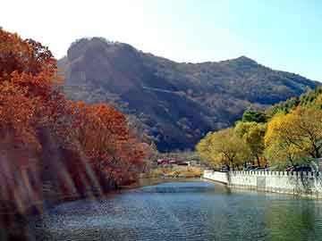 新澳天天开奖资料大全旅游团，昆山隔墙